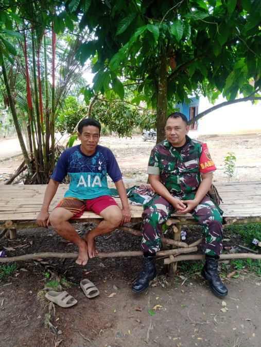 Terus Jaga Hubungan Baik, Sertu Yusuf Laksanakan Komsos Dengan Warga Binaan