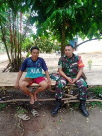 Terus Jaga Hubungan Baik, Sertu Yusuf Laksanakan Komsos Dengan Warga Binaan