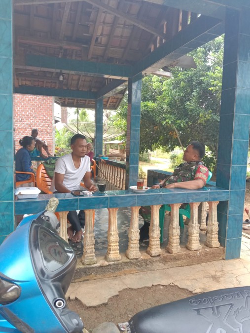 Koptu Abdul hoiri komsos Bersama Thomas, Bahas Keamanan Dan Ketertiban Lingkungan