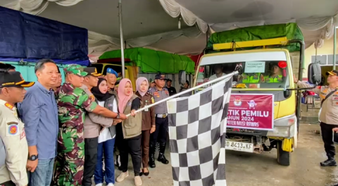 Guna Suksesnya Pemilu Tahun 2024 Dandim 0406/Lubuk Linggau Menghadiri Pelepasan Distribusi Logistik Pemilu