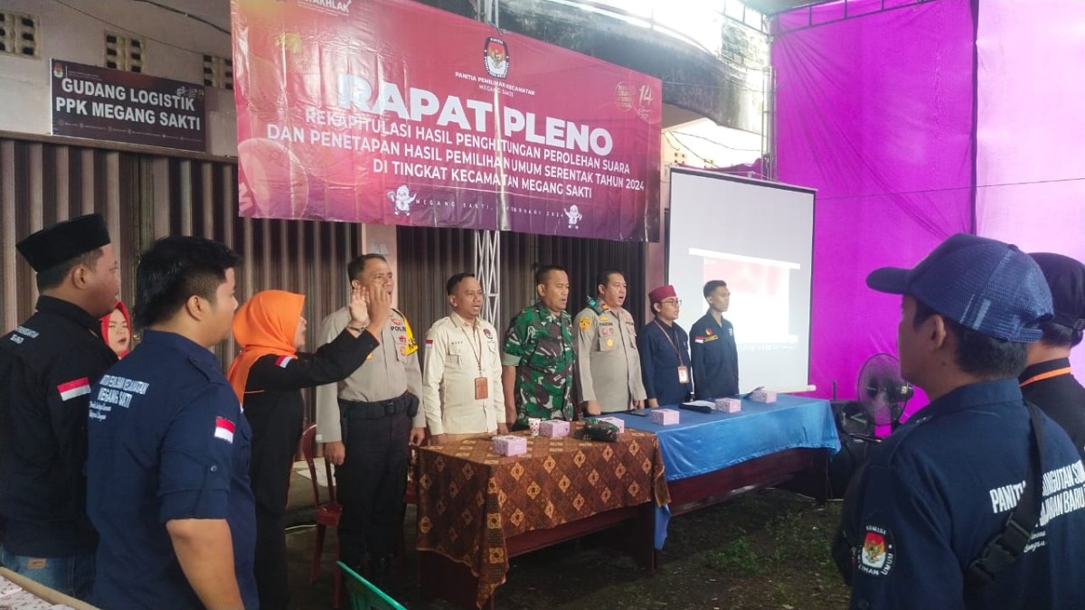 Pelda Rudianto hadiri Rapat Pleno terbuka tingkat Kecamatan.