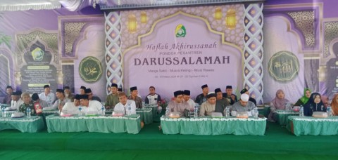 Babinsa Koramil 406-05/Muara Kelingi Menghadiri Acara Haflah Akhirussanah