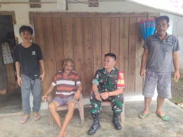 Komsos Babinsa Koramil 406-05/Muara Kelingi Ajak Warga Budayakan Hidup Sehat