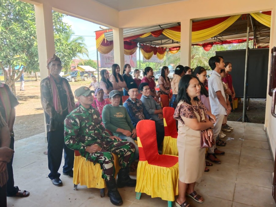 Babinsa Muara Kelingi Menghadiri Acara Paskah Dan Pemberkatan Gereja ST Gregorius