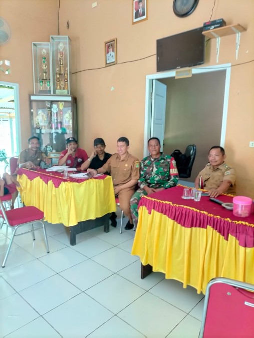 Untuk Memperoleh Data Yang Valid Peltu Rohmadani Komsos Bersama Perangkat Desa