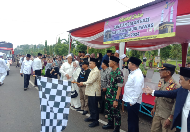 Kepala Staf Kodim 0406 Lubuk Linggau Turut Dalam Pemberangkatan Jamaah Calon Haji