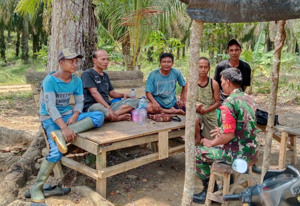 Antisipasi Tindakan Kejahatan Babinsa Himbau Warga Binaannya