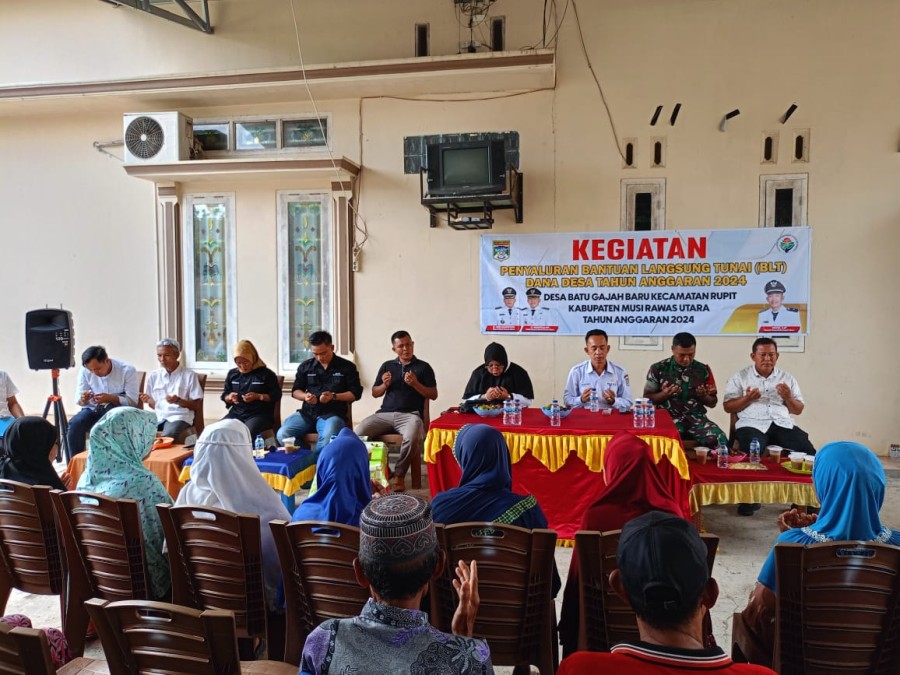 BABINSA KORAMIL 406-03/rupit DAMPINGI PENYALURAN BLT DANA DESA, PASTIKAN AMAN DAN LANCAR