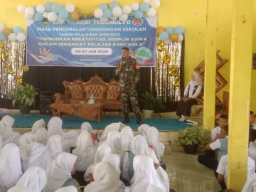 Serka Didik Irawan Beri Materi Belneg Kepada Siswa -Siswi SMAN Tugumulyo di wilayah binaan
