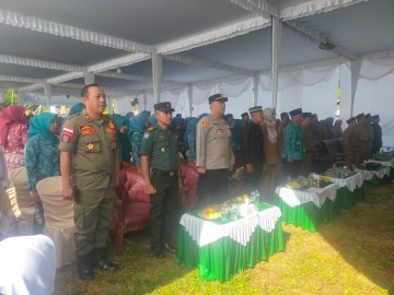 Danramil 406-09/Terawas Kapten Czi Evi Sugiarto Menghadiri Launching Pekan Imunisasi Nasional (PIN).