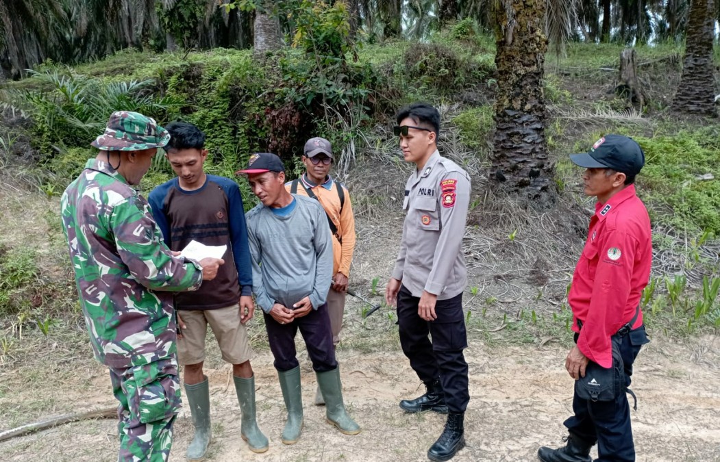 Babinsa dan babinkamtibmas sinergi dalam ciptakan wilayah kondusif bebas polusi udara