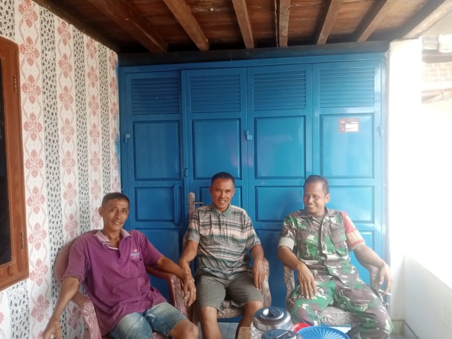 Babinsa Koramil 406-09/Terawas Sertu Eko Epriyanto Melaksanakan Komsos Bersama Warga Binaan