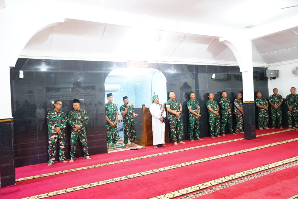Dalam rangka memperingati Maulid Nabi Muhammad Saw Kodim 0406/lubuklinggau gelar tema mewujudkan personel TNI – AD yang religius