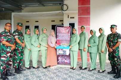 Dalam Rangka HUT TNI ke-79, Kodim 0406 Lubuk Linggau Membagikan Paket Sembako