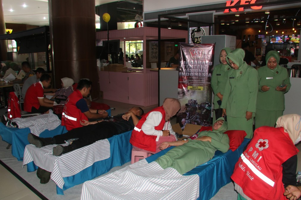 Kodim 0406 Lubuk Linggau Gelar Bakti Sosial Donor Darah Dalam Rangka HUT TNI ke-79