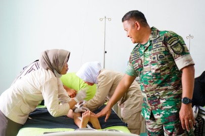 Sunatan Massal Digelar Kodim 0406 Lubuk Linggau Dalam Rangka HUT TNI ke-79