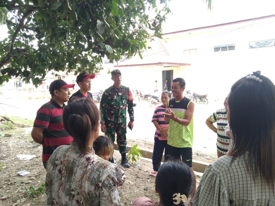 Mempererat Silahturahmi dengan warga Binaan, Serda Adi Kasmaja Melaksanakan giat komsos dengan warga