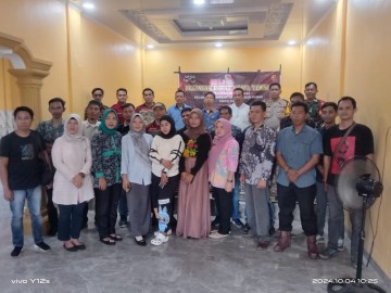 Sertu Sutarno Babinsa Koramil 406-04/Muara Lakitan Hadiri Rapat Kerja Panwaslu Kelurahan Desa