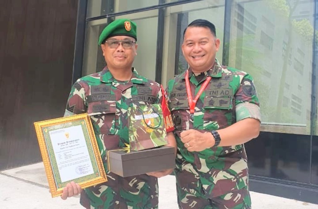 Babinsa Kodim 0406 Lubuk Linggau Terima Penghargaan Dari Kasad , Dandim Bangga Atas Prestasi Yang Ditorehkan Babinsa