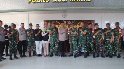 Danramil 406-05/Muara Kelingi Hadiri Kegiatan Donor Darah di Polres Musi Rawas dalam Rangka Hari Jadi Humas ke-73