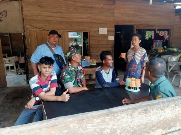 Babinsa Koramil 406-04/Muara Lakitan Giat Silaturahmi Bersama Warga Desa Anya