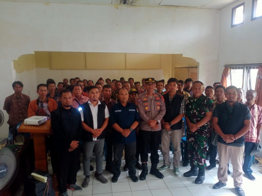 Danramil 406-07/Jayaloka Hadiri Kegiatan Pembekalan Petugas Keamanan TPS pada Pemilihan Serentak 2024