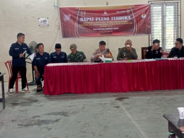 Peltu M Imron Hadiri Pembukaan Rapat Pleno di Kantor Camat Karang Dapo