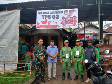 Danramil 406-04/Muara Lakitan Sampaikan Pesan Penting Kepada Babinsa yg saat ini di TPS