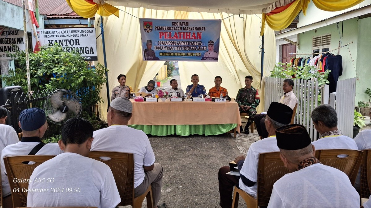 Babinsa Koramil 406-08/Lubuk Linggau Hadiri Pelatihan Penanggulangan Bahaya Kebakaran dan Bencana Alam.