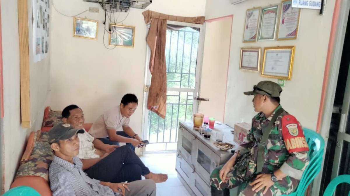 Babinsa Koramil 406-02/Rawas Ilir Koptu Eko Wibowo Laksanakan Komsos dengan Warga Binaan