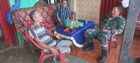 Babinsa Koramil 406-08/Lubuklinggau Lakukan Komsos dan Silaturahmi dengan Warga Binaan
