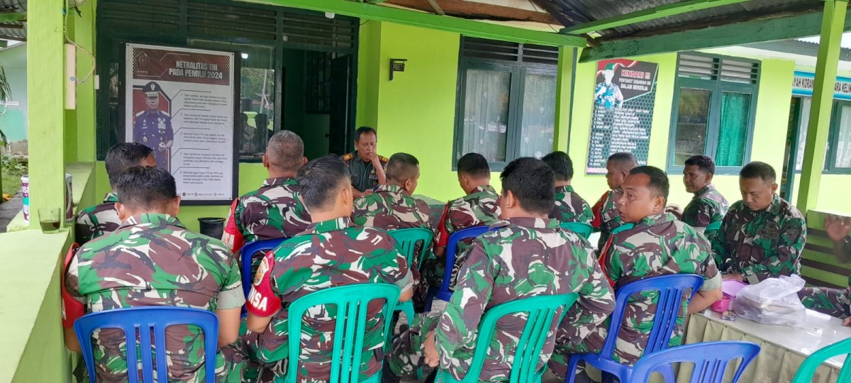 Menjelang Natal dan Tahun Baru Danramil 406-05/Muara Kelingi Berikan Pengarahan Kepada Para Babinsa