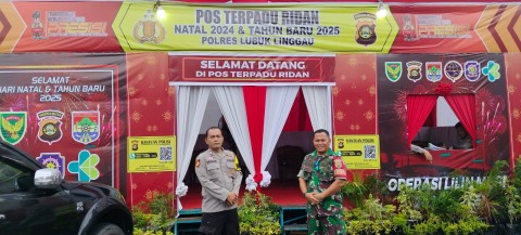 Babinsa Koramil 406-08/Lubuk Linggau Laksanakan PAM Nataru di Simpang Ridan