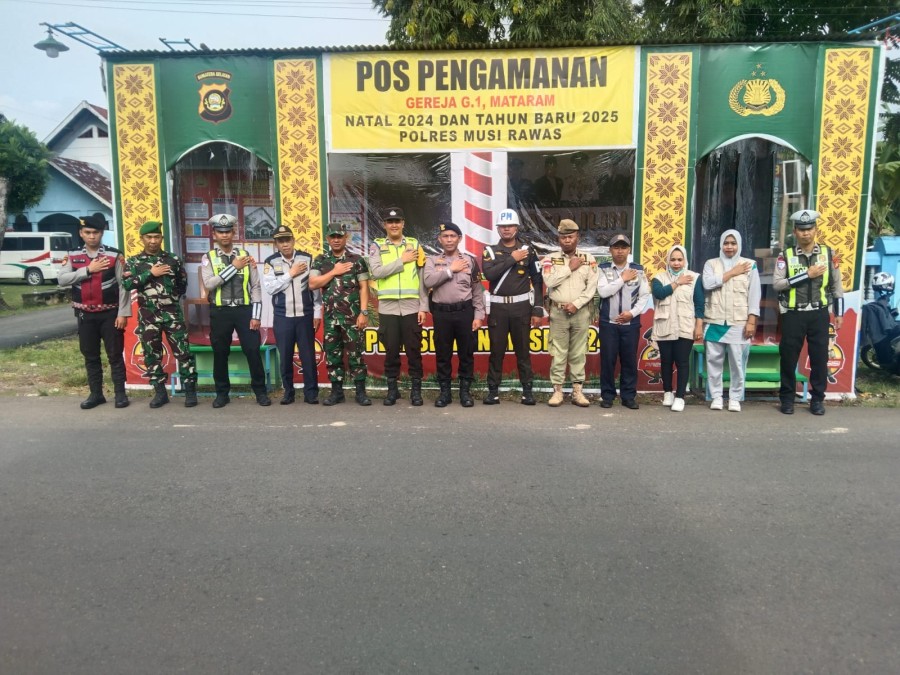 Babinsa Koramil 406-05/Muara Kelingi Laksanakan Pengamanan Natal di Pos Gereja G1 Mataram