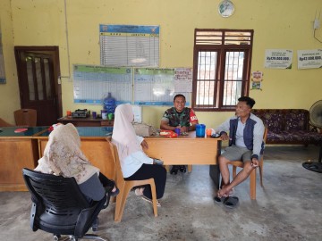 Babinsa Serka Ghufron Syadali Jalin Komunikasi dengan Perangkat Desa Tingkatkan Kerjasama