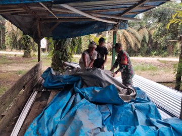 Babinsa Koramil 406-02/Rawas Ilir Laksanakan Komsos dengan Warga Binaan