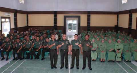 Kodim 0406/Lubuklinggau dan Persit Terima Penyuluhan Hukum dari Kodam II/Swj