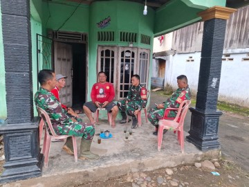 Babinsa Koramil 406-01/Rawas Ulu Sosialisasikan Penyerapan Gabah Padi di Desa Sungai Baung