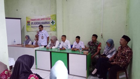 Babinsa Koramil 406-08/Lubuk Linggau Hadiri Acara Lokakarya Mini Lintas Sektor di Puskesmas Maha Prana