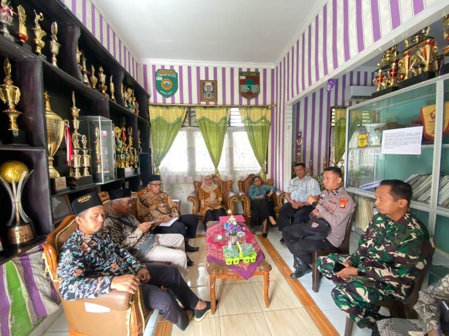 Babinsa Koramil 406-06/Tugumulyo Hadiri Rapat Persiapan Safari Ramadhan Bupati Musi Rawas di Kecamatan Tugumulyo