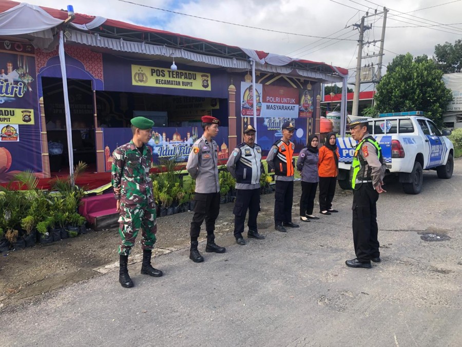 Koramil 406-03/Rupit Laksanakan Pos PAM Ketupat Bersama Instansi Terkait di Wilayah Muratara