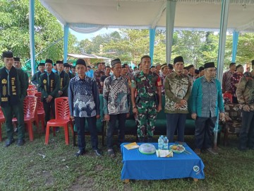 Babinsa Koramil 406-08/Lubuk Linggau Hadiri Penutupan dan Tasyakuran Santri Ponpes Al-Madani