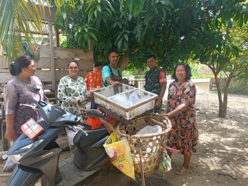 Babinsa Koramil 406-03/Rupit Laksanakan Komsos dengan Warga Desa Bukit Ulu