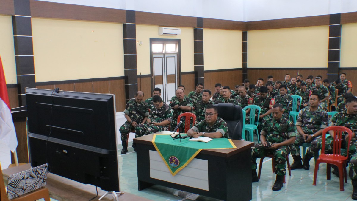 Pasiter Kodim 0406/Lubuk Linggau Ikuti Vicon Evaluasi Kinerja 1 Tahun Kabinet Merah Putih di Sektor Pertanian