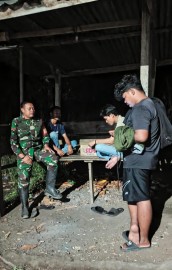 Babinsa Koramil 406-05/Muara Kelingi Laksanakan Patroli Siskamling di Desa Karya Mukti