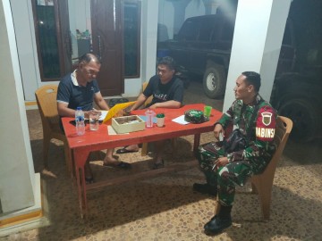 Babinsa Koramil 406-07/Jayaloka Gelar Kegiatan Bersama Masyarakat Desa Jayaloka dalam Situasi Aman dan Kondusif