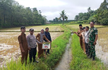Pastikan pembagunan merata dan tepat sasaran sertu daswiranto turun cek titik pembagunan normalisasi irugasi