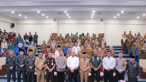 Dandim 0406/Lubuklinggau Berikan Bantuan UMKM kepada Masyarakat Bersama Pemkot kota Lubuklinggau