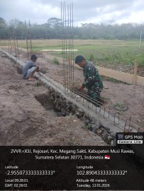 Babinsa Koramil 406-04/Muara Lakitan Dukung Program Pemerintah Bangun KDKMP di Desa Rejosari