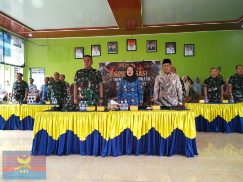 KEGIATAN SOSIALISASI PENCEGAHAN DAN PENANGGULANGAN KARHUTLA OLEH TIM MABES TNI DI SMA NEGERI RAWAS ULU MURATARA.